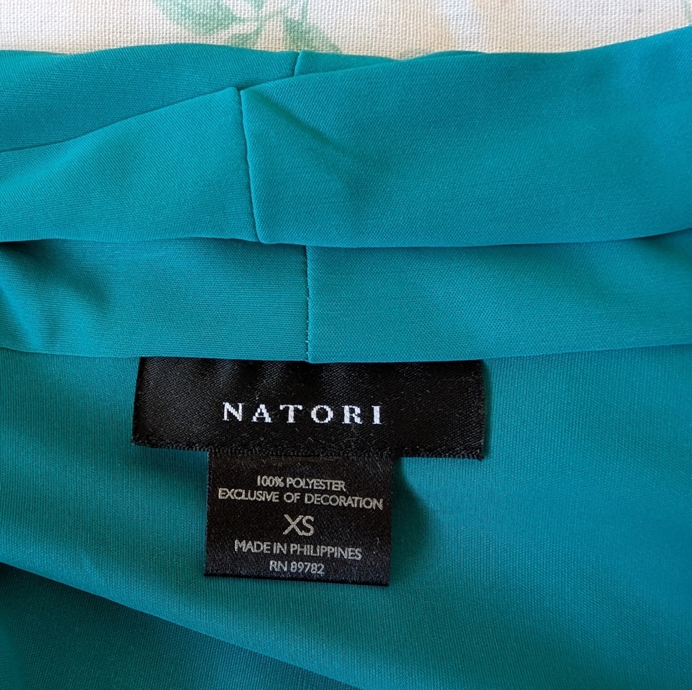 Natori Short Robe - Picture 3 of 12